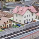 Modely / Železničná stanica Červená Skala