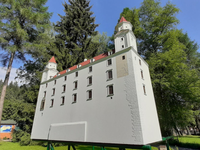 Modely / Bratislavský hrad<br />Bratislava